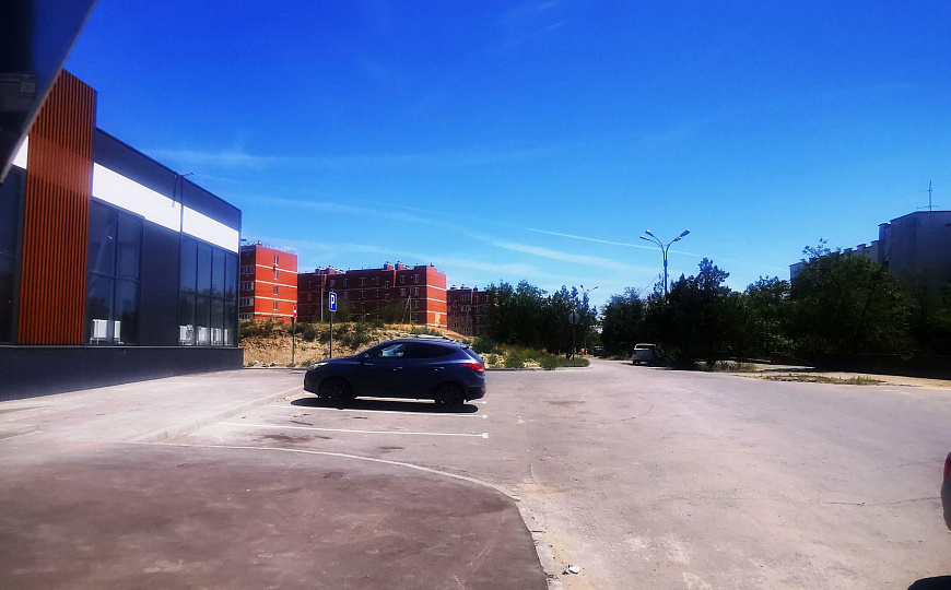 Сдам отдельно стоящее здание под магазин, супермаркет, 2 000 м² фото