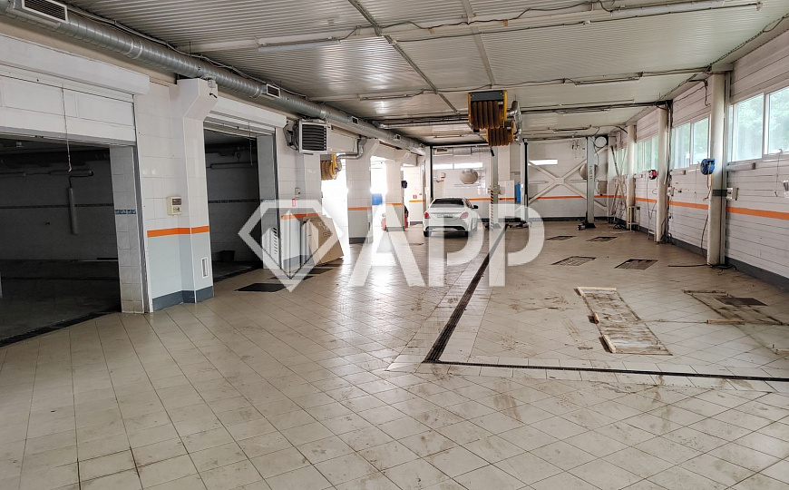 Продаю здание с НДС, 1 176,1 м² фото