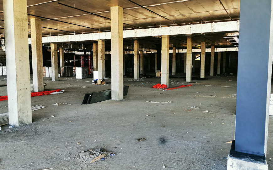 Сдам торговую площадь в ТЦ Монолит, от 2000 м² фото