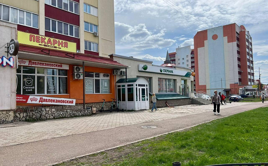 Сдам помещение свободного назначения ( красная линия ) фото