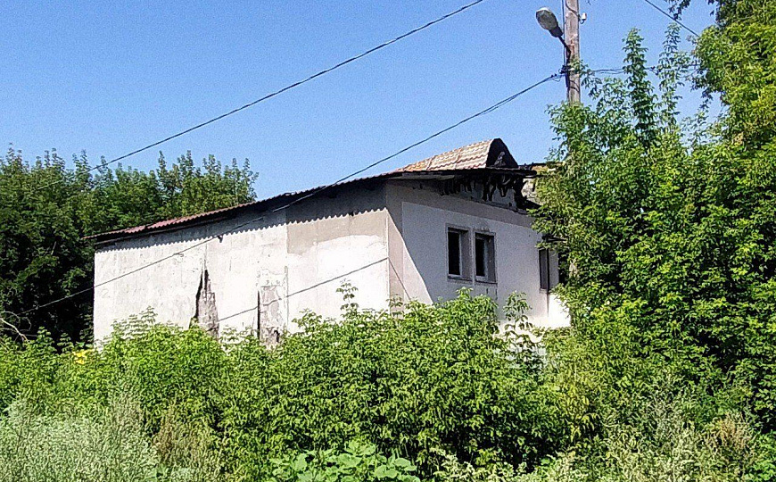 Отдельно стоящее здание фото