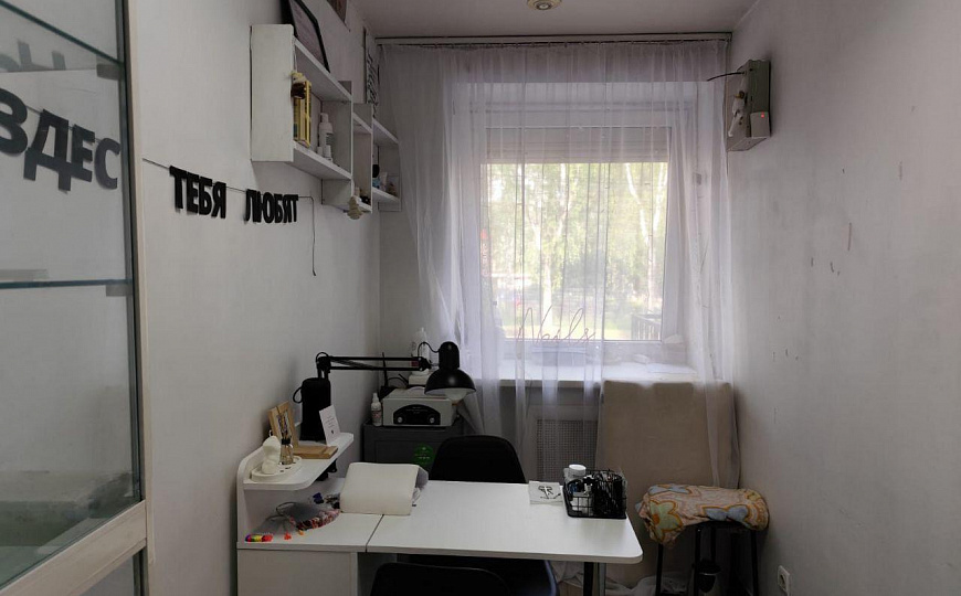 Помещение свободного назначения на 1 линии ул. Воровского 75м² фото
