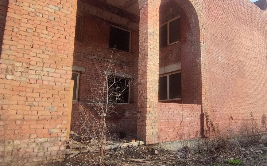 Продам отдельно стоящее здание фото