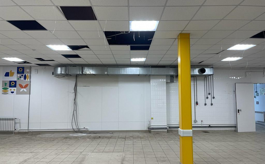 Здание свободного назначения г.Обь, 528м2 фото