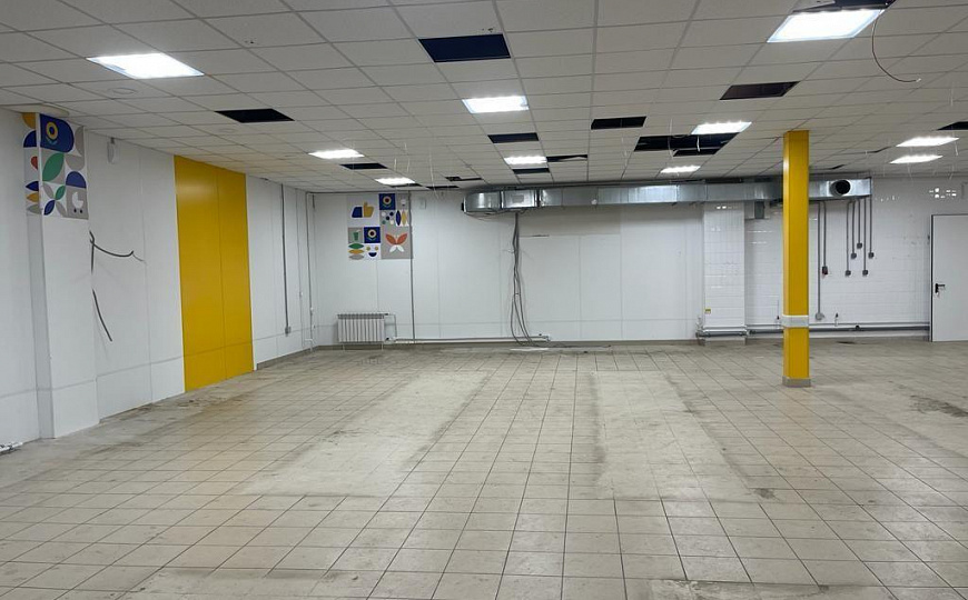 Здание свободного назначения г.Обь, 528м2 фото