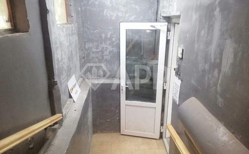 В аренду 312 м²— для учебного центра, ПВЗ, склада, даркстора, алкомаркета с высоким трафиком. фото