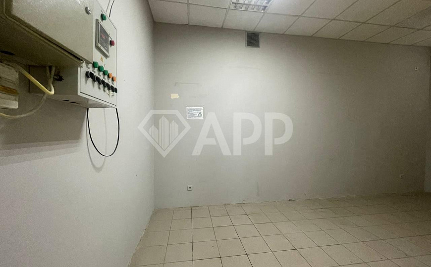 Сдам помещение свободного назначения, 247 м² фото