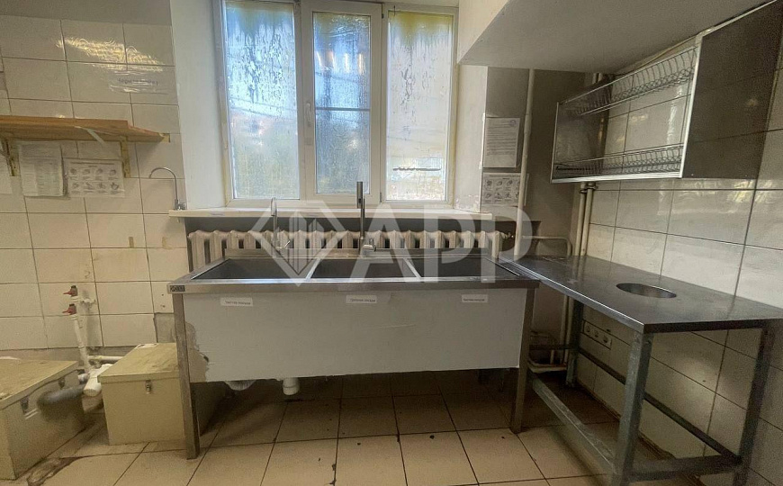 Сдам помещение свободного назначения, 247 м² фото