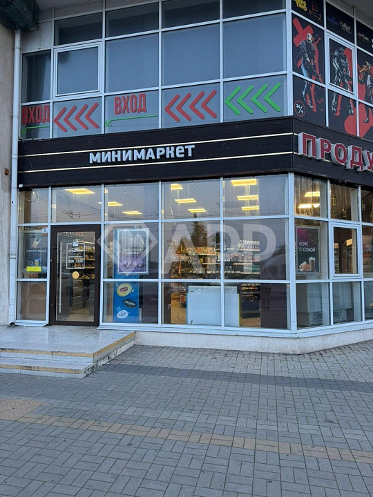 Сдам торговое помещение, 100 м² фото