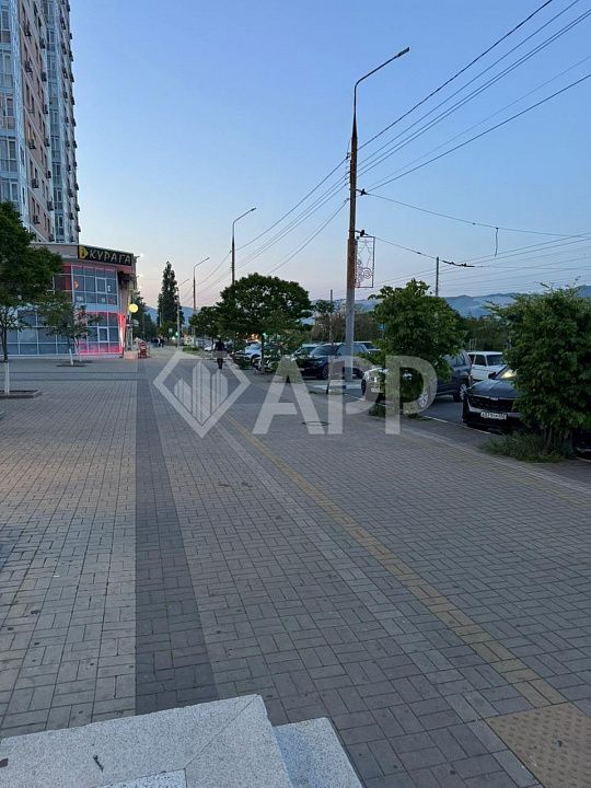 Сдам торговое помещение, 100 м² фото