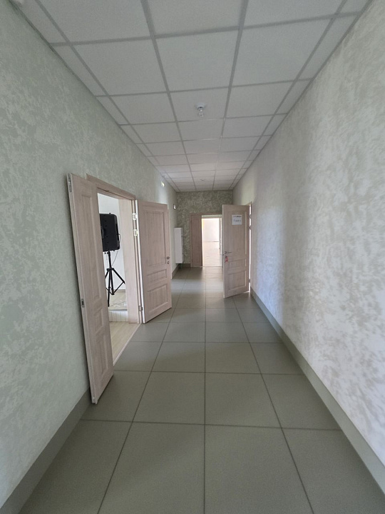 Сдам отдельно стоящее здание 1500 м² фото
