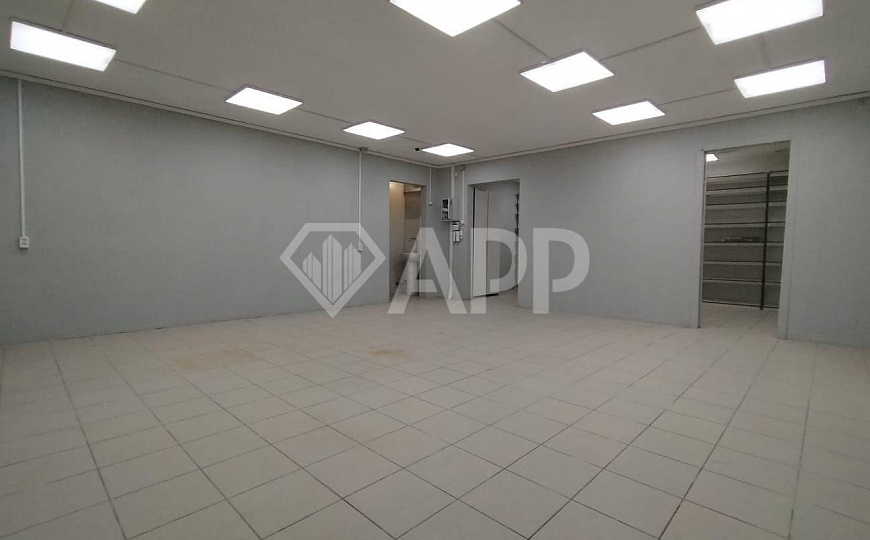 Свободного назначения, 60 м2 фото