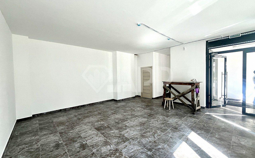 Аренда под офис, магазин, аптеку, стоматологию, 47.8м² фото