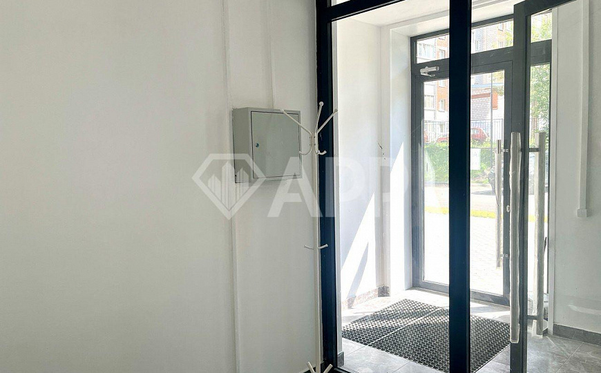 Аренда под офис, магазин, аптеку, стоматологию, 47.8м² фото