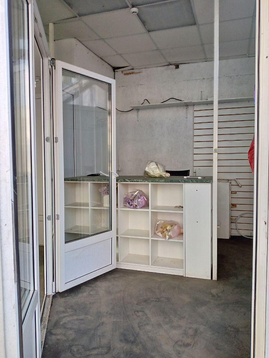 Первая линия, трафик, 50 м2 фото
