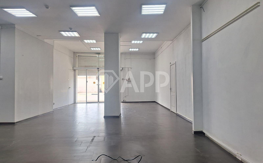 Предлагаем в аренду помещение общей площадью 138 м² фото