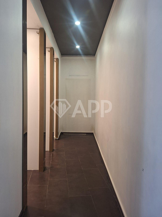 Предлагаем в аренду помещение общей площадью 138 м² фото