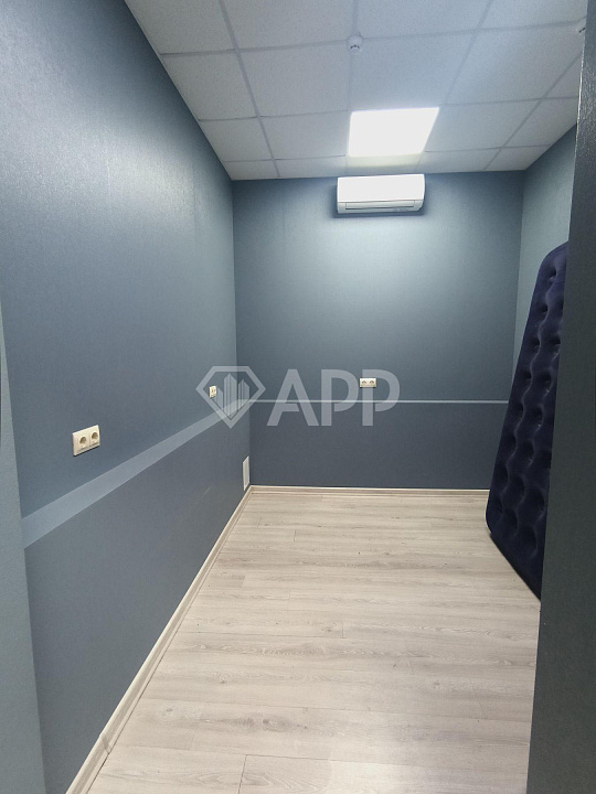 Сдаю помещение свободного назначения, до 160 м² фото