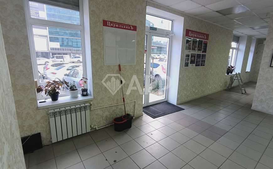 Сдаю помещение свободного назначения, до 160 м² фото