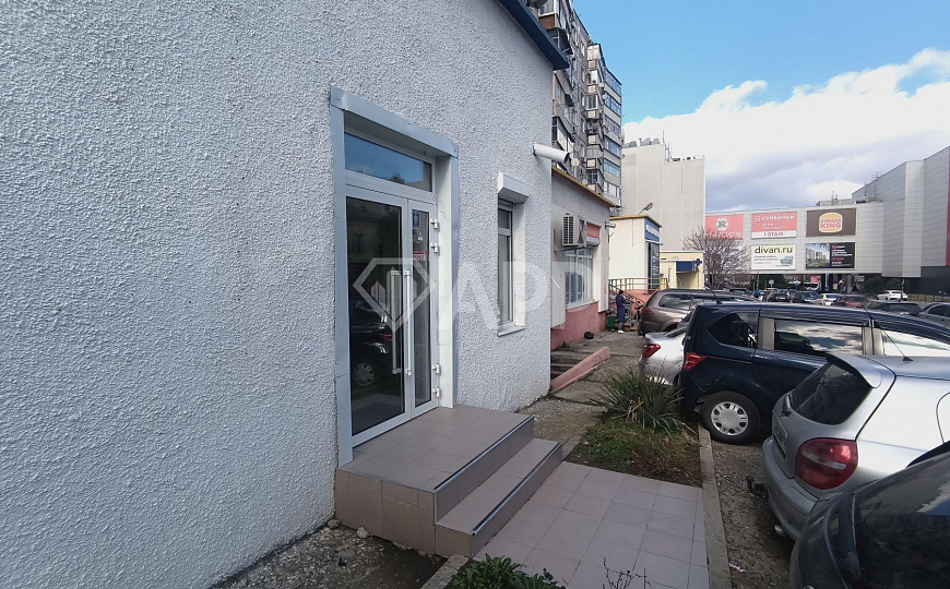 Сдаю помещение свободного назначения, до 160 м² фото