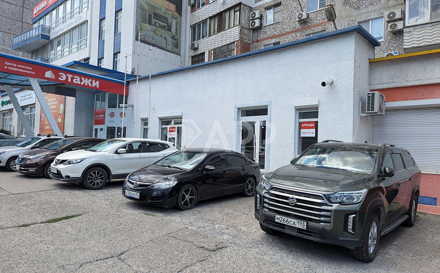 Сдаю помещение свободного назначения, до 160 м² фото