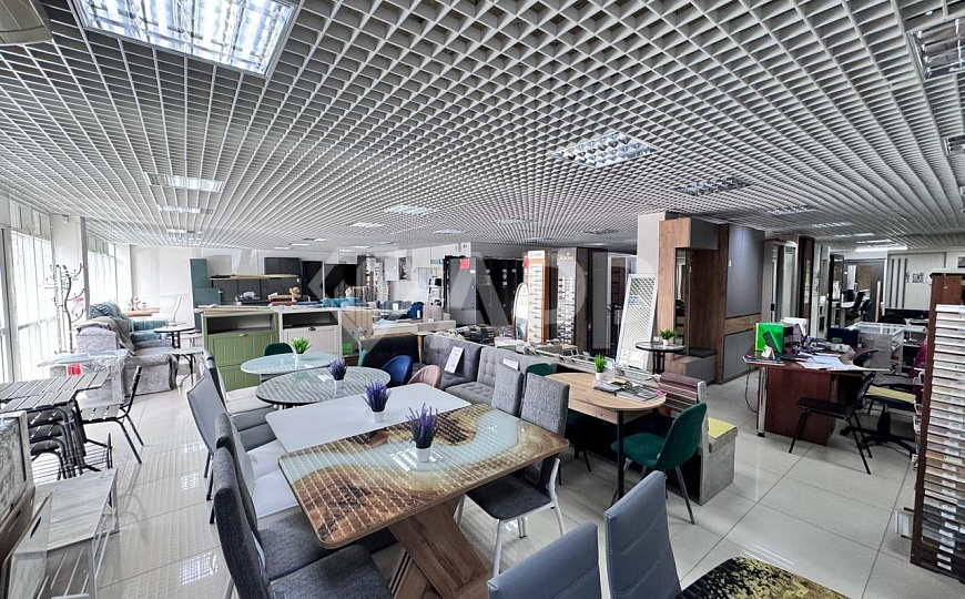 Сдам помещение свободного назначения, 440 м² фото