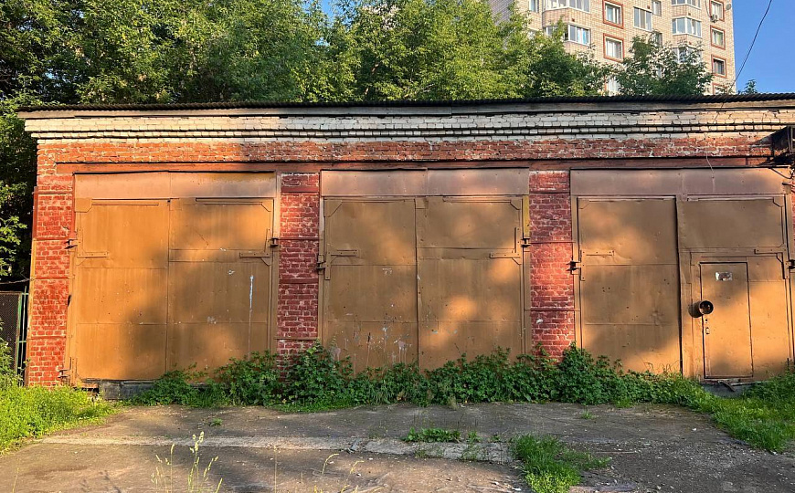Сдается гараж или помещение под автосервис в Ленинском районе, 150м² фото