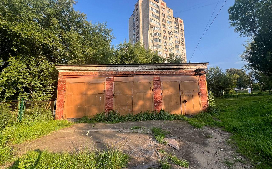 Сдается гараж или помещение под автосервис в Ленинском районе, 150м² фото