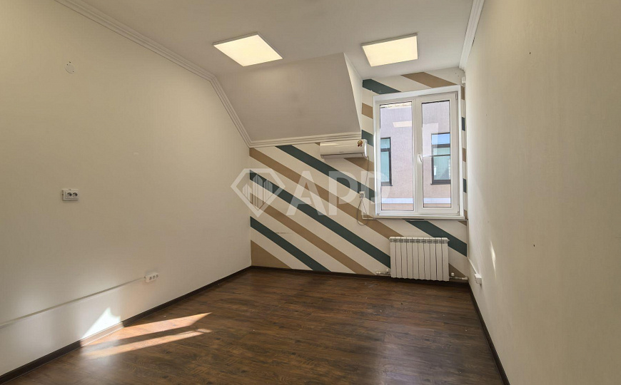 Продаю помещение свободного назначения, 177,3 м² фото
