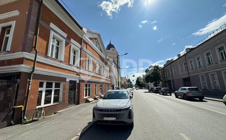 Помещение свободного назначения 375м² в центре города фото