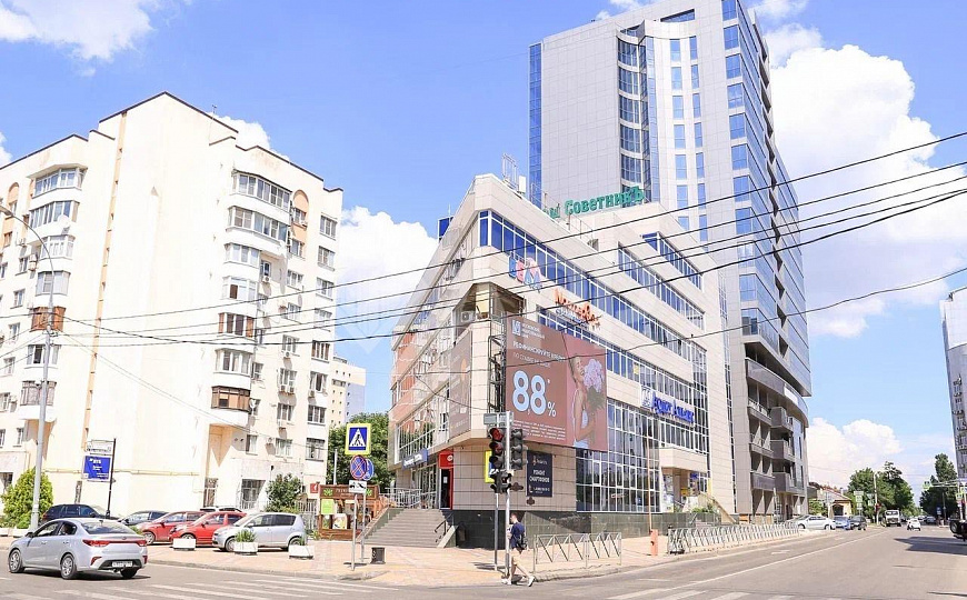Сдаю торговое помещение, 500 м² фото
