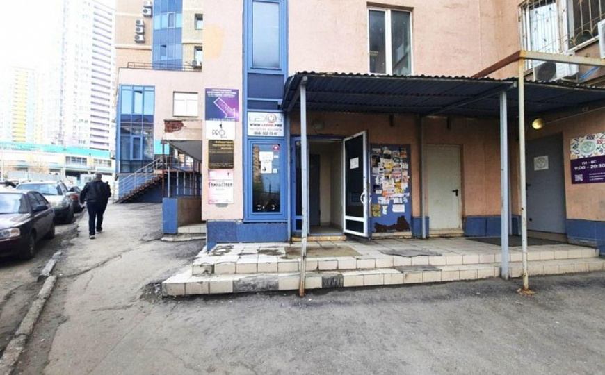 Продам помещение свободного назначения. фото