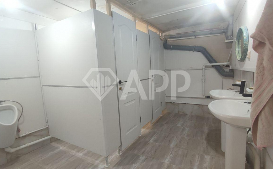 На трафике 220м² фото