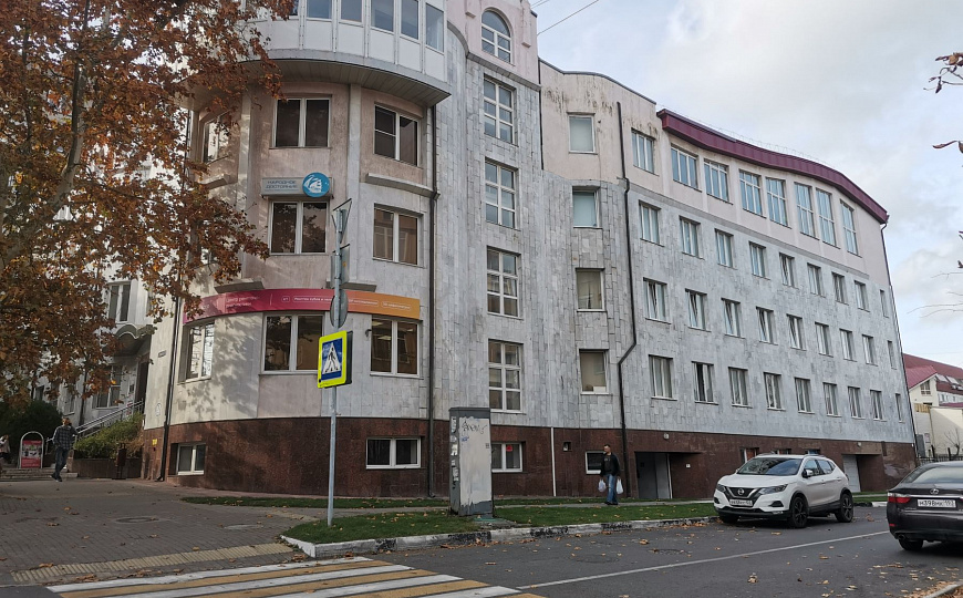 Продам отдельно стоящее здание, 4 320,4 м² фото