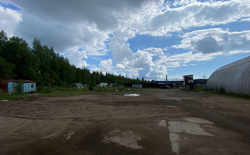 Продам имущественный комплекс 1000 м² на ЗУ 1 Га, фото