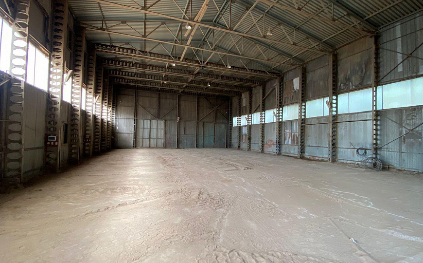 Продам имущественный комплекс 1000 м² на ЗУ 1 Га, фото