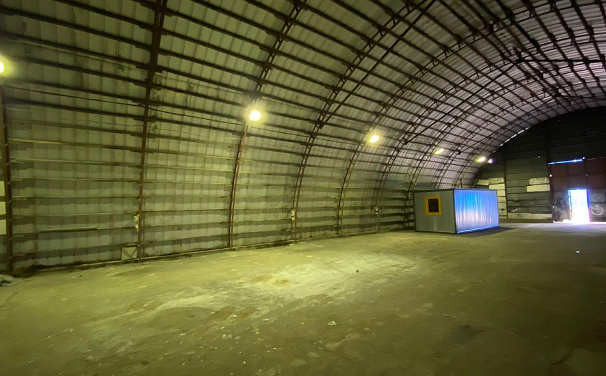 Продам имущественный комплекс 1000 м² на ЗУ 1 Га, фото