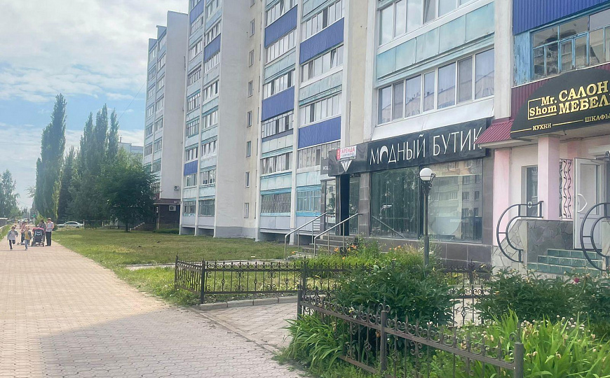 Сдам помещение на красной линии (с ремонтом) фото