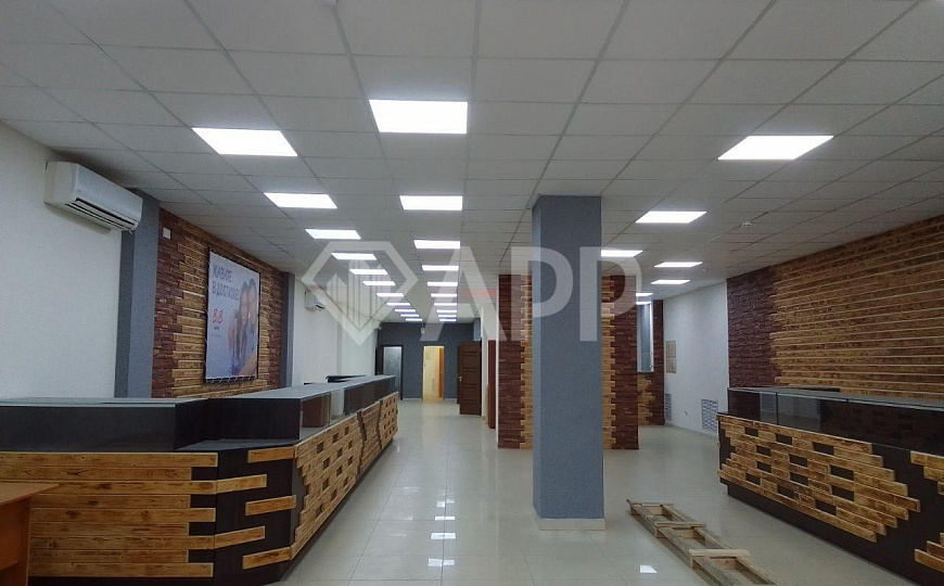 Сдаю помещение свободного назначения, 300 м² фото