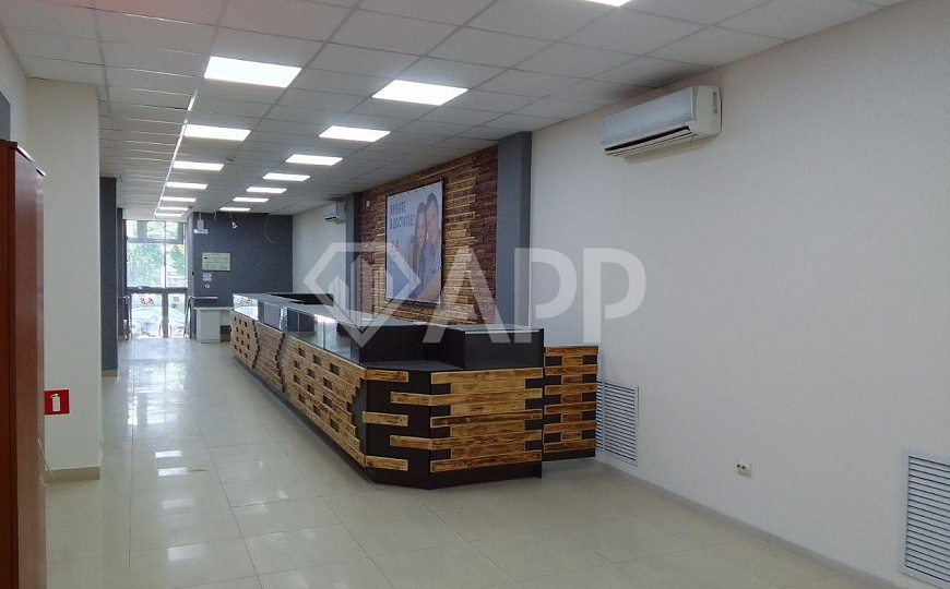 Сдаю помещение свободного назначения, 300 м² фото