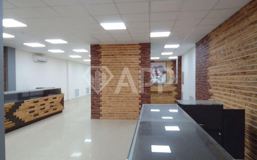 Сдаю помещение свободного назначения, 300 м² фото