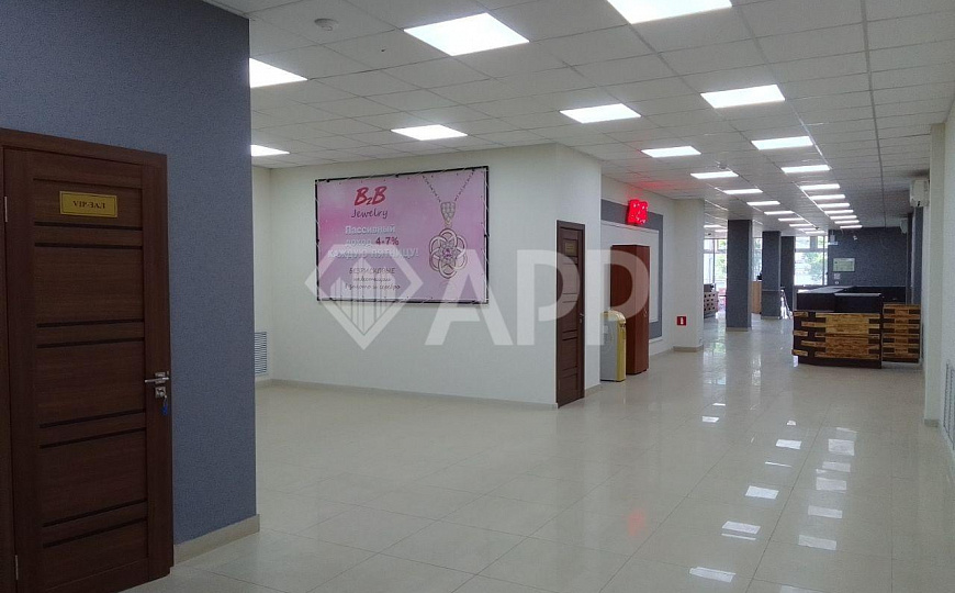 Сдаю помещение свободного назначения, 300 м² фото