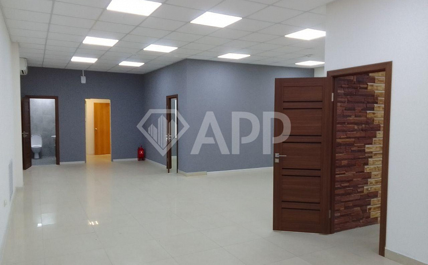 Сдаю помещение свободного назначения, 300 м² фото