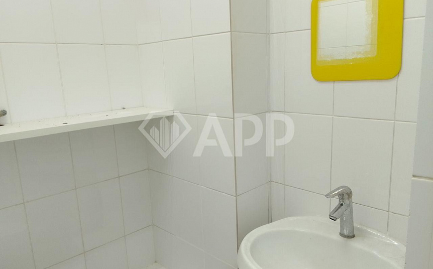 Сдаю помещение свободного назначения, 300 м² фото