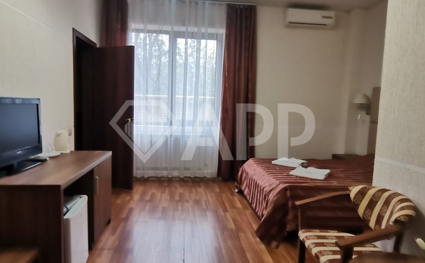 Продаю гостиница, 2 500 м² фото
