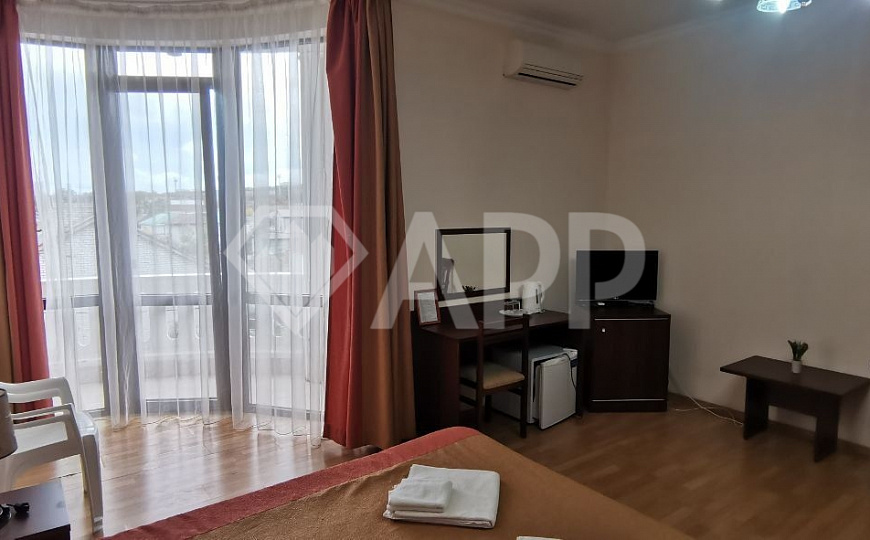 Продаю гостиница, 2 500 м² фото