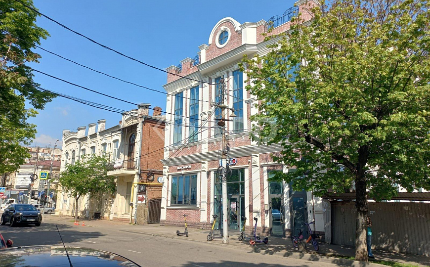 Продаю готовый арендный бизнес, здание  площадью 1 241 м² фото