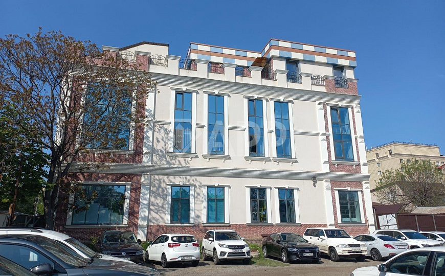 Продаю готовый арендный бизнес, здание  площадью 1 241 м² фото