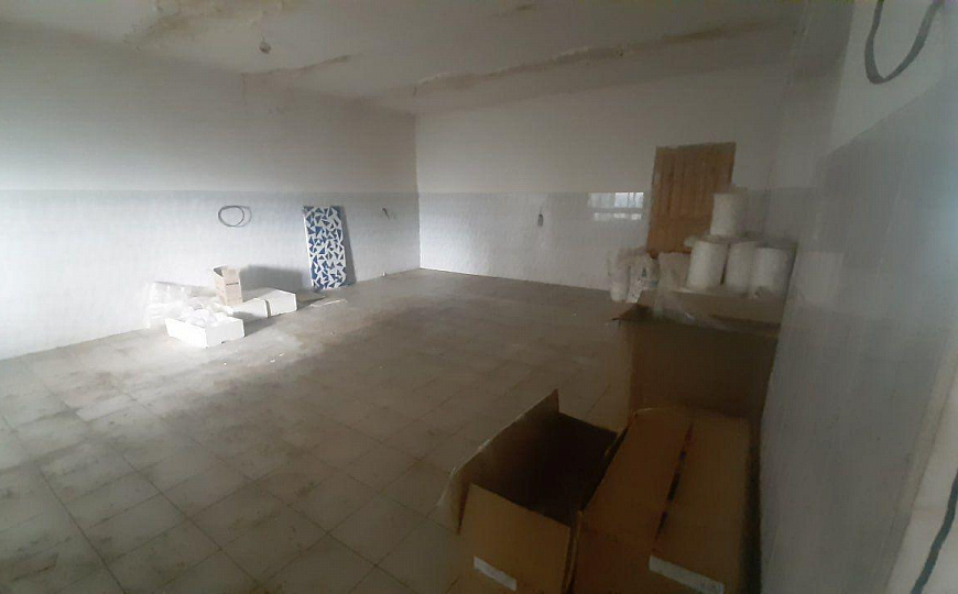 Продается комплекс (коптильный и посолочный цех, магазин) фото