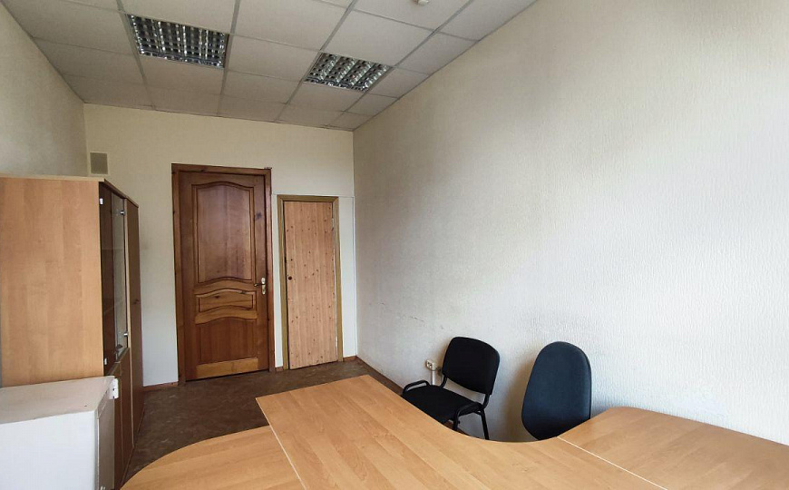 Сдается офис 14,7 кв м с кондиционером фото